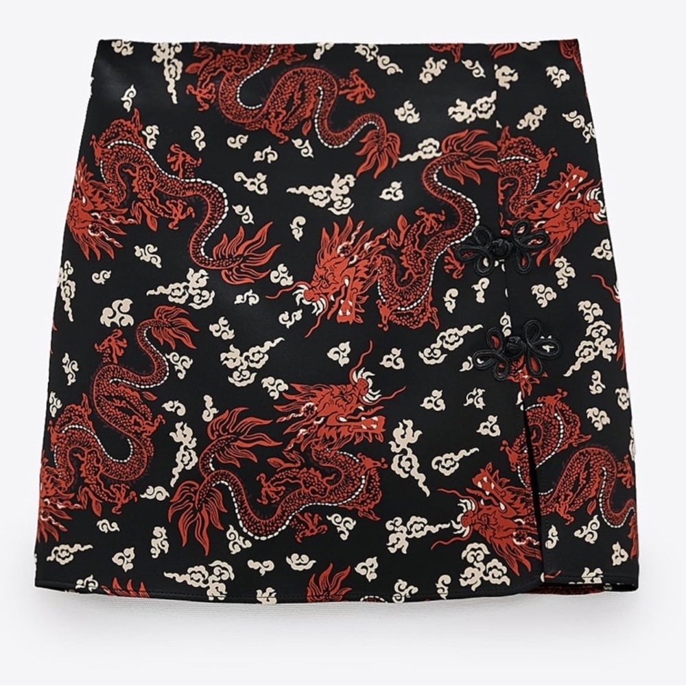 Zara Satin Printed Oriental Dragon Mini Skirt